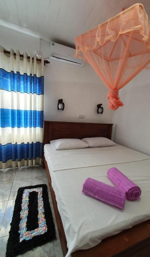 Guesthouse Kind And Love 히카두와 외부 사진